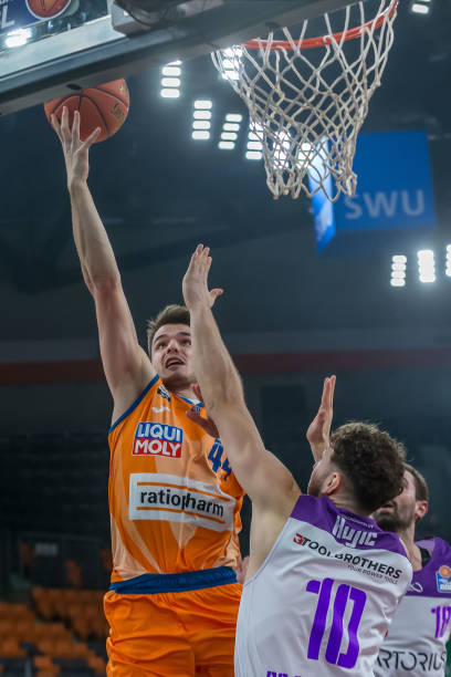 太阳队殴力 太阳队殴力