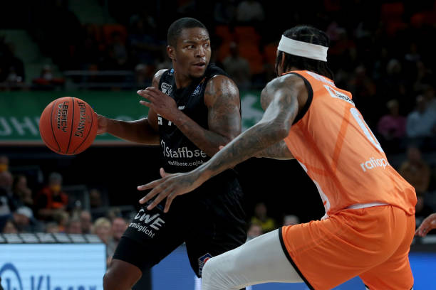 金钱能买来 金钱能买来