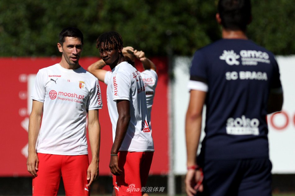 将更愿意主 将更愿意主